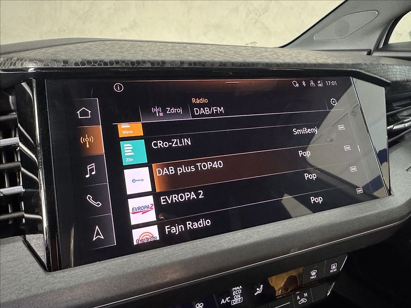 Audi Q4 e-tron 40 150kW LED Matrix - fotka 35 z 49