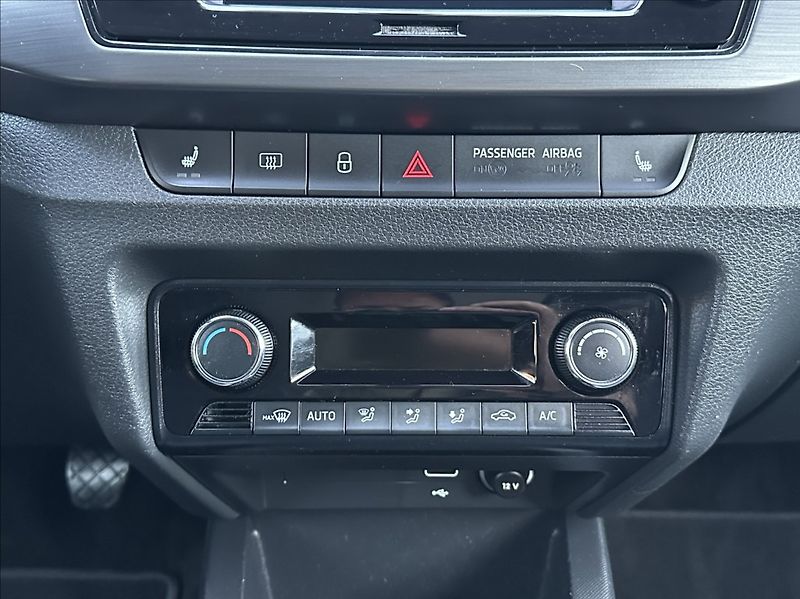 Škoda Fabia 1,0 TSI 110PS  Style Plus - fotka 26 z 53