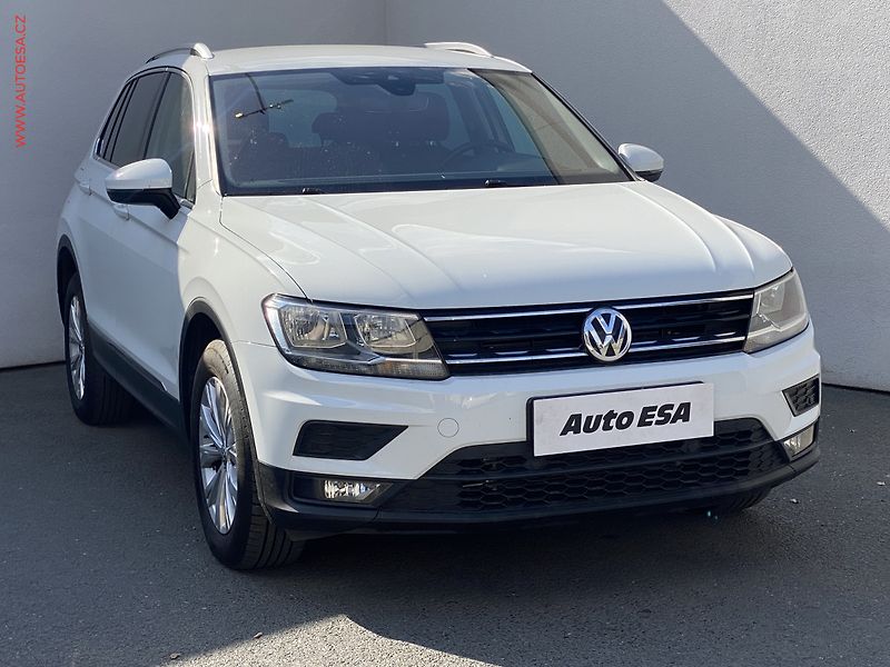 Volkswagen Tiguan (2018) 2.0 TSi 4x4, ČR, DSG - fotografie inzerátu