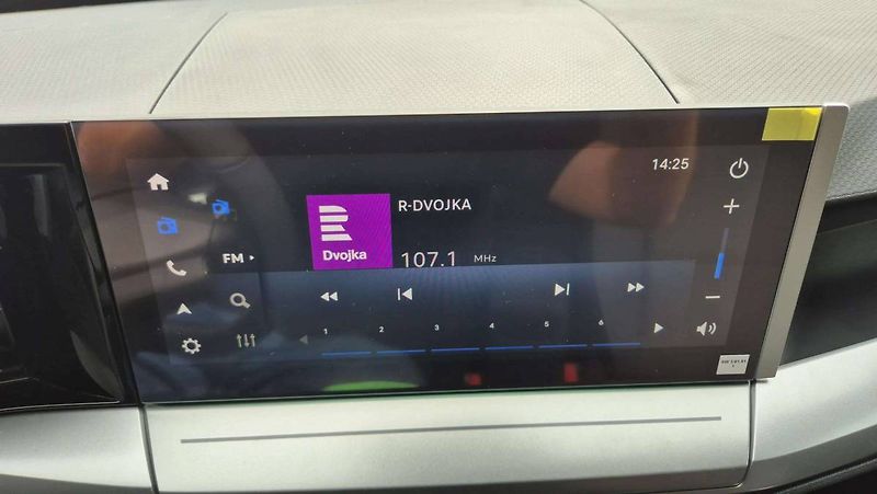 Opel Frontera (2026) Edition Hybrid 1.2 TURBO (81kW - fotka 25 z 40