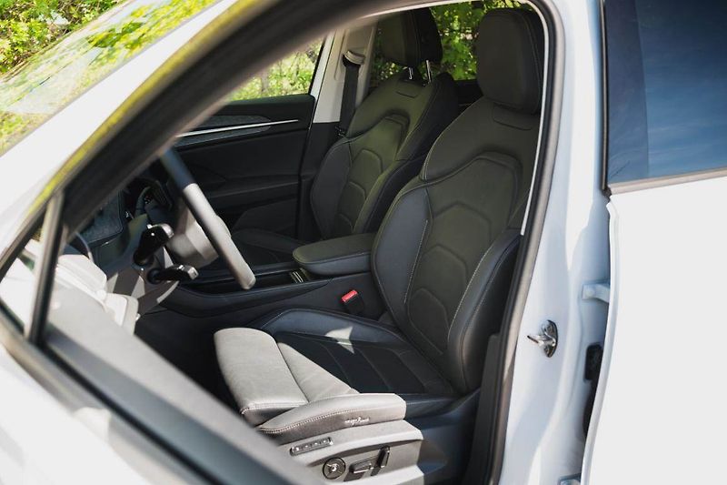 Škoda Kodiaq (2025) 2.0 TDI, Navi, 7 míst, tažné - fotka 15 z 31