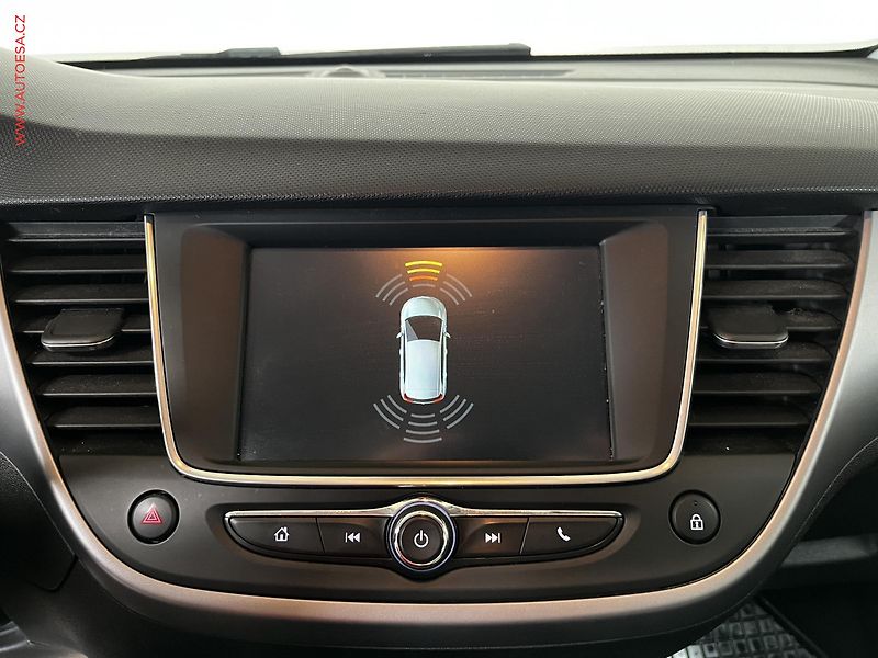 Opel Crossland X (2018) 1.2, ČR, servis.kniha, AC - fotka 13 z 15