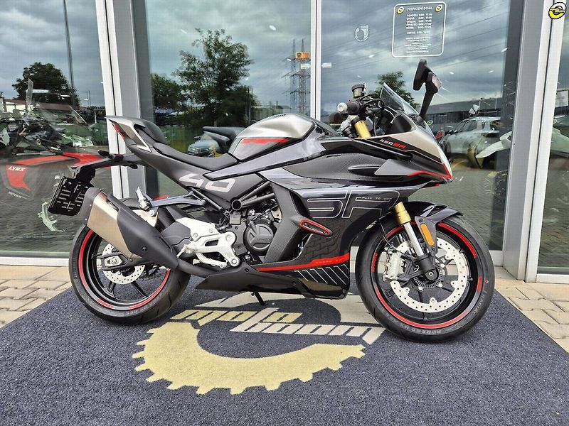 CFMOTO 450 SR (2026) - fotka 3 z 19