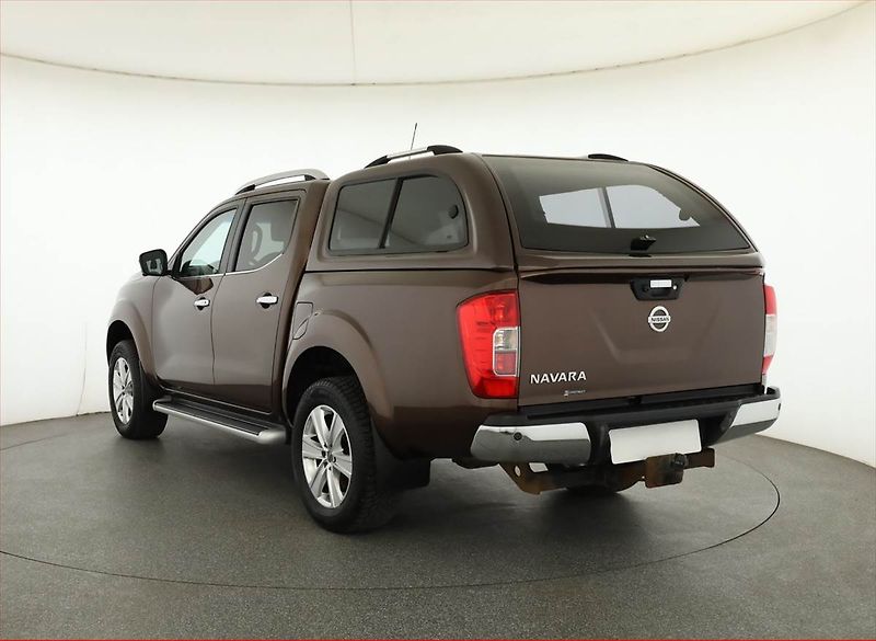 Nissan Navara (2016) 2.3 dCi - fotka 4 z 20