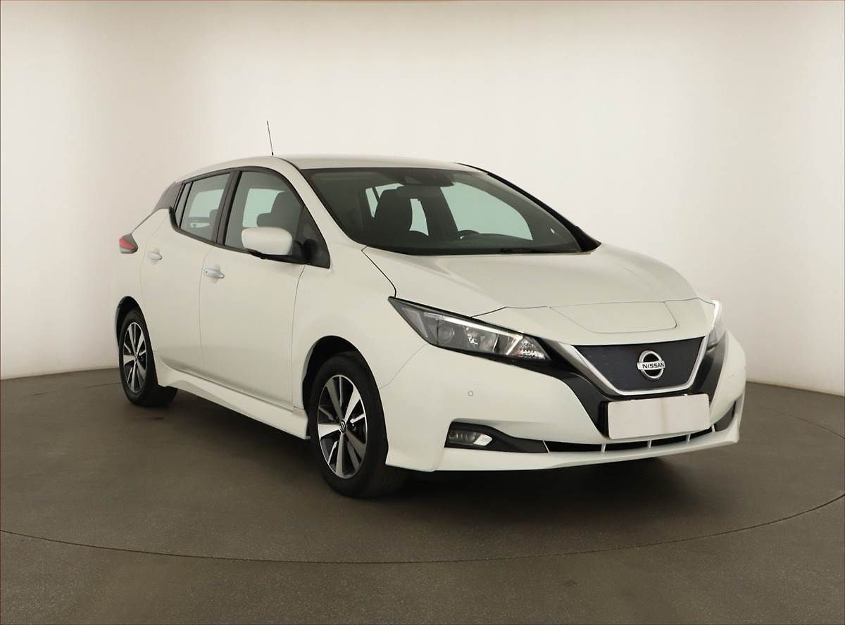 Nissan Leaf 40 kWh, SoH 92%, Automat