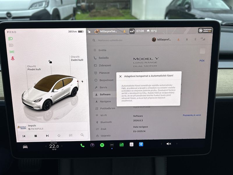 Tesla Model Y LONG RANGE DUAL MOTOR  TZ 92% - fotka 37 z 56