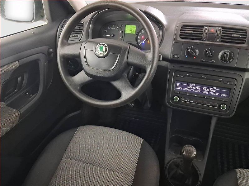 Škoda Roomster (2011) 1.2 12V, nová STK, Tažné - fotka 7 z 17