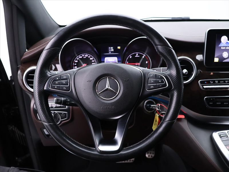 Mercedes-Benz Třídy V 2,1 220D 120kW Avantgarde CZ D - fotka 21 z 39