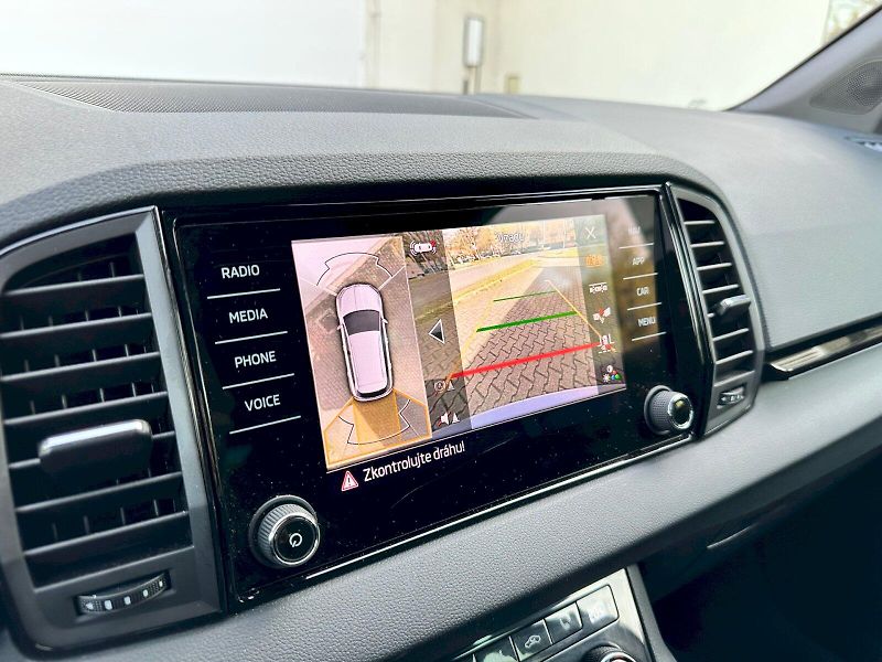 Škoda Karoq (2024) 1.5 TSI 110kW Sportline DSG - fotka 20 z 31