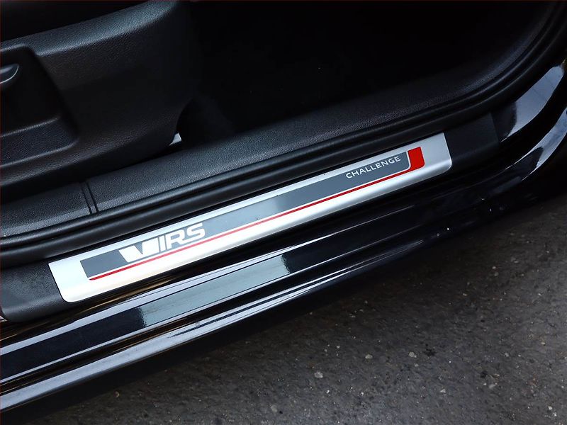 Škoda Octavia (2018) RS 2.0 TDI 4x4 DSG, 4X4 - fotka 23 z 24