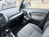 Toyota RAV4 2,0 D-4D 4X4 TAŽNÉ - náhled 16