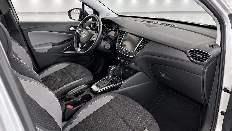 Opel Crossland X (2017) - fotka 14 z 23