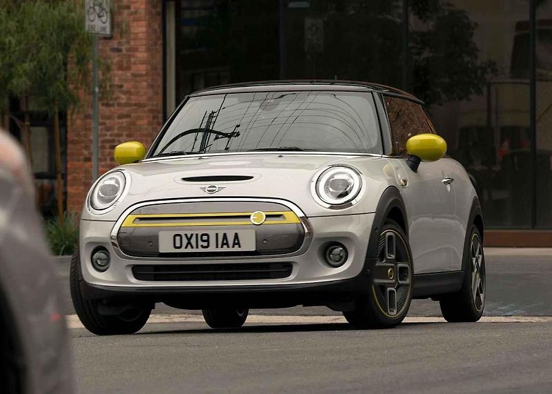 Mini Cooper SE zatím nezná svou českou cenu