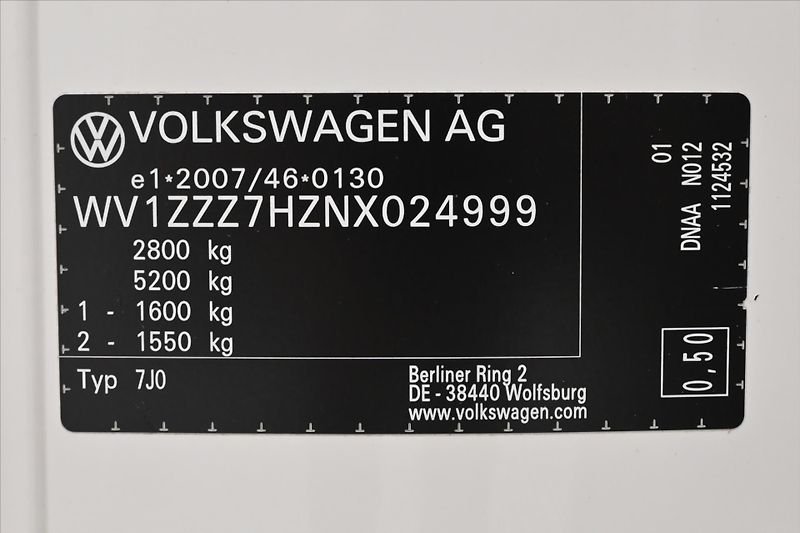 Volkswagen Transporter 2,0 TDI 110 kW AC Manuál Navi - fotka 12 z 29