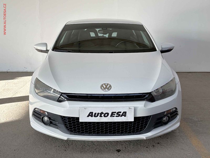 Volkswagen Scirocco (2012) 2.0 tsi - fotka 2 z 16