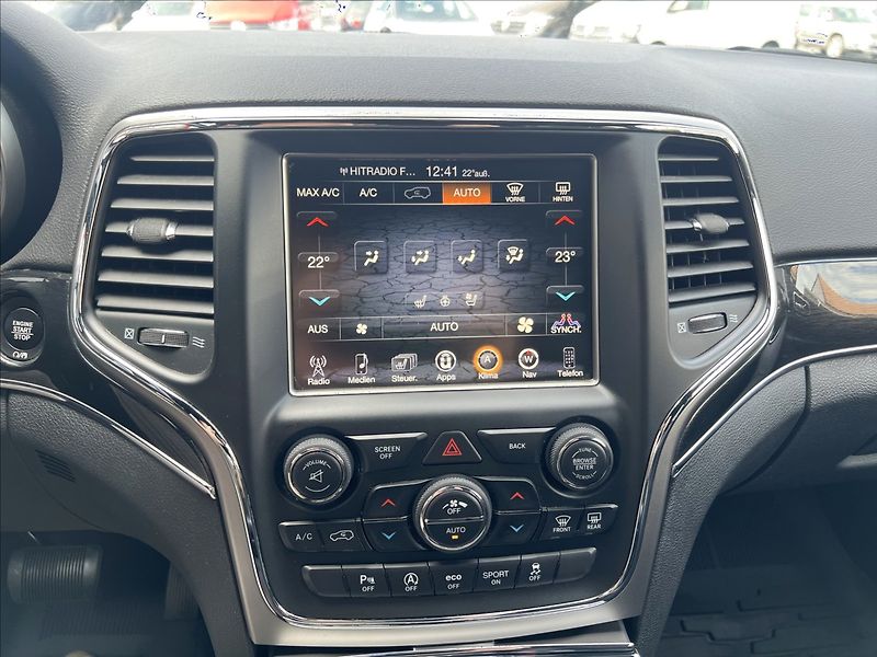 Jeep Grand Cherokee 3,0 CRD  TRAILHAWK AWD nové ČR - fotka 33 z 43