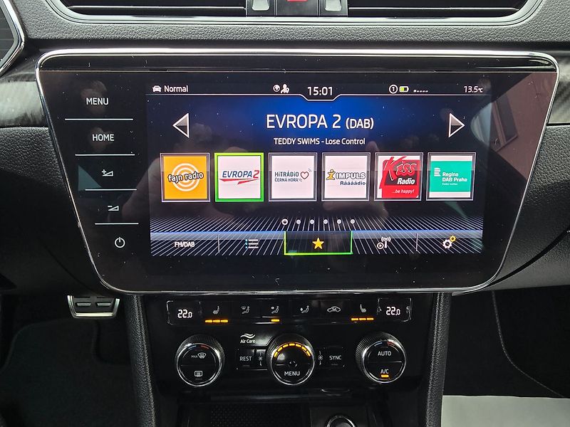 Škoda Superb 1.4TSi 160kW iV Sportline DSG - fotka 43 z 50