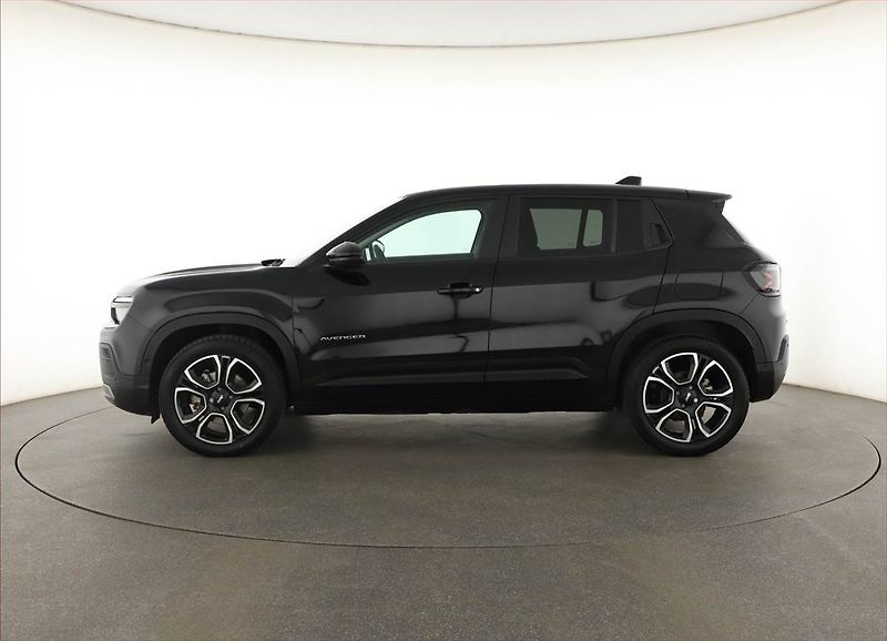 Jeep Avenger (2023) 54 kWh, SoH 94% - fotka 3 z 20