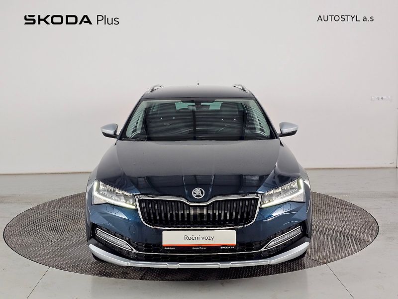 Škoda Superb (2022) 2.0TDi 147kW 4X4 DSG SCOUT - fotka 4 z 34