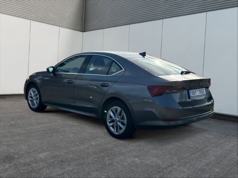 Škoda Octavia 1,5 TSI 110 Style - fotka 4 z 11
