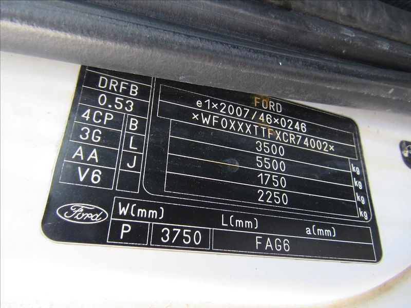Ford Transit 2,2 TDCi Skříň 1.majitel - fotka 21 z 22
