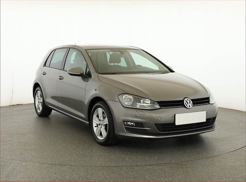 Volkswagen Golf (2013) 1.4 TSI, Serv.kniha, Navi - fotografie inzerátu