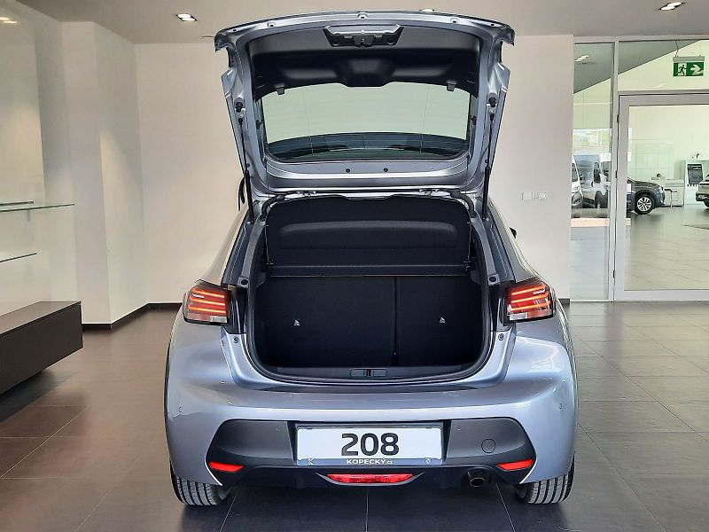 Peugeot 208 (2026) BUSINESS 1.2 TURBO 100k MAN6 - fotka 8 z 14