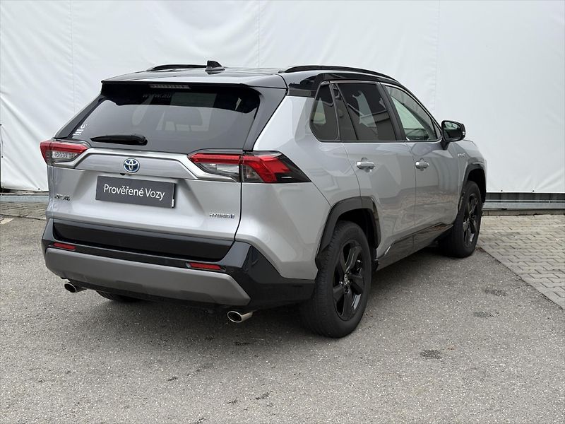 Toyota RAV4 2,5 Selection 4x4 - fotka 6 z 22