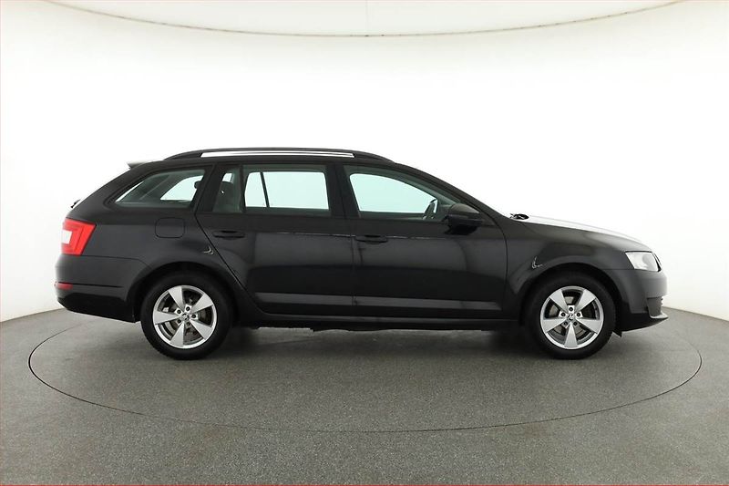 Škoda Octavia (2013) 1.2 TSI - fotka 6 z 14