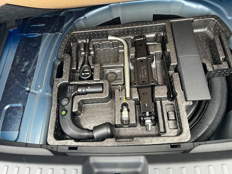 Škoda Fabia Selection 1,0 TSI 85KW - fotka 27 z 27