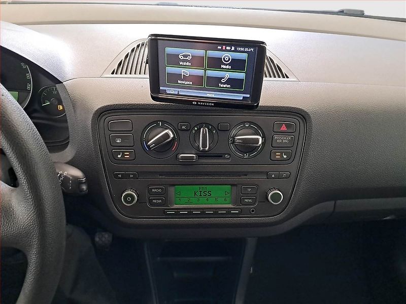 Škoda Citigo (2012) Ambition 1.0 MPI, nová STK - fotka 12 z 16