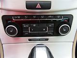 Volkswagen Passat (2011) 2.0TDi 4x4, DSG, navi, bixen - náhled 13