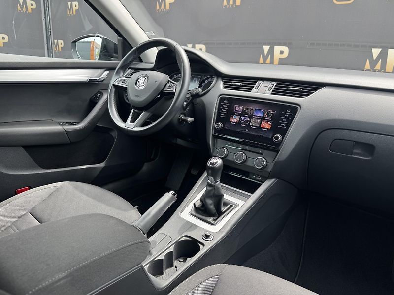 Škoda Octavia (2018) III 1.5TSi MAN Ambition+, RZV - fotka 15 z 47