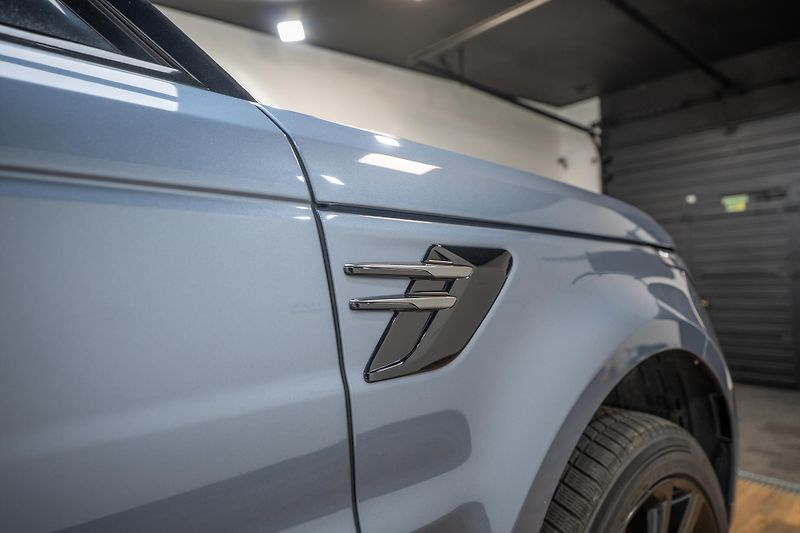 Land Rover Range Rover Sport (2019) SDV6 3.0 183 kW - fotka 41 z 48