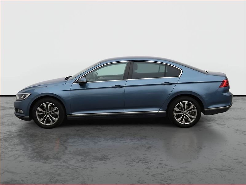 Volkswagen Passat (2016) Highline 2.0 TDI, Automat - fotka 3 z 21