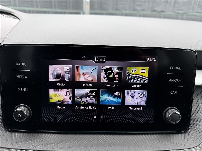 Škoda Fabia IV 1.0 Tour Full LED/Kamera/Vi - fotka 12 z 21