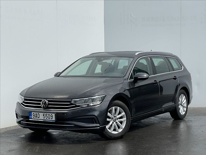Volkswagen Passat Variant 2,0 TDI DSG Business TAŽNÉ+ACC - fotografie inzerátu