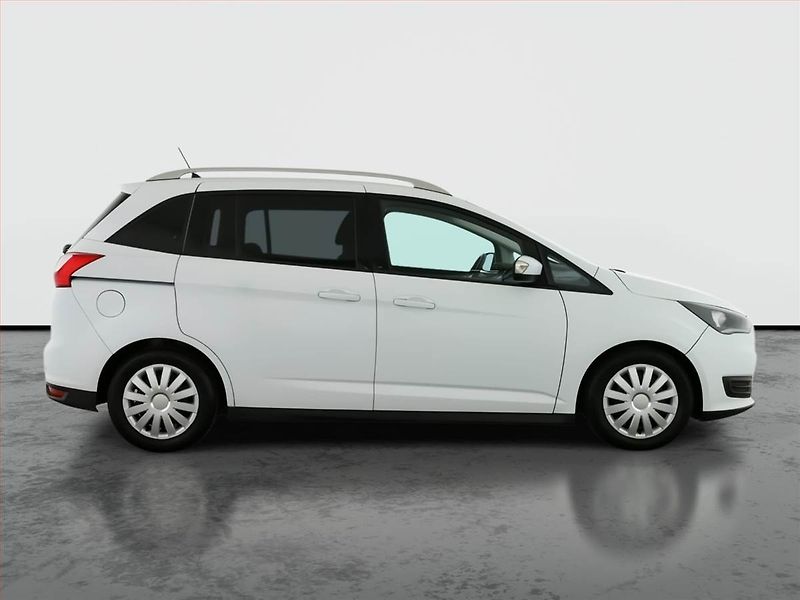 Ford Grand C-MAX (2020) 1.5 TDCi, Automat, 7 míst - fotka 6 z 18
