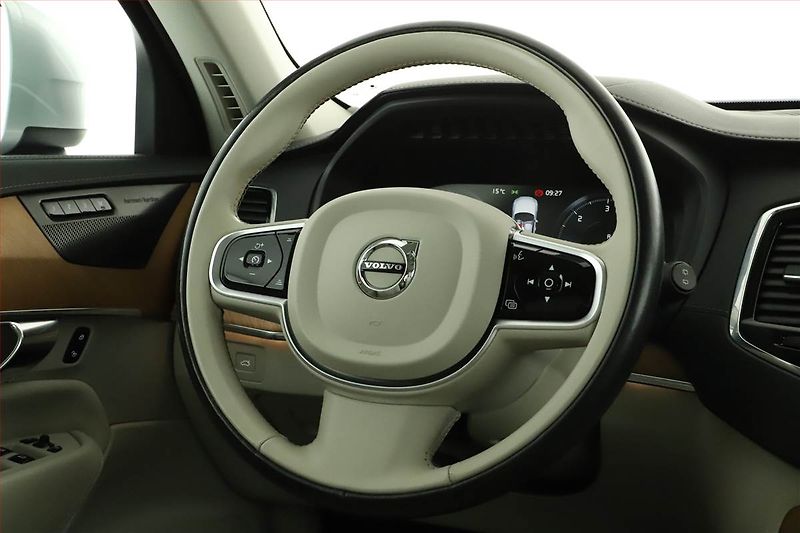 Volvo XC90 (2019) D5 AWD, DPH, Harman/Cardon - fotka 14 z 18