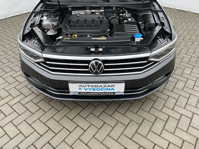 Volkswagen Passat (2021) Com. Style Business DSG! Navi! - fotka 13 z 40