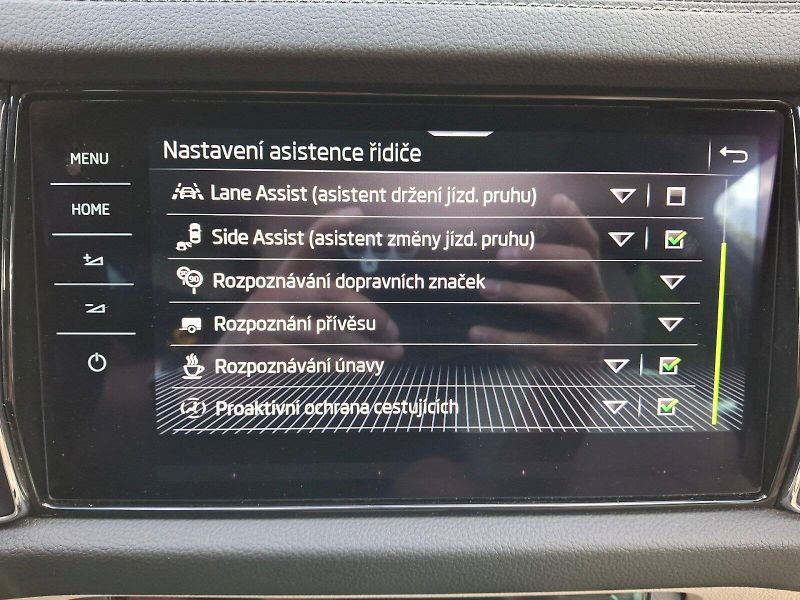 Škoda Kodiaq (2022) L&K DSG 4x4 2,0TDi 147kW - fotka 24 z 35