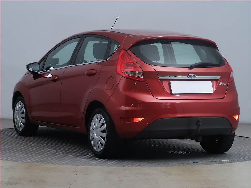 Ford Fiesta (2009) 1.25, Tempomat - fotka 4 z 14