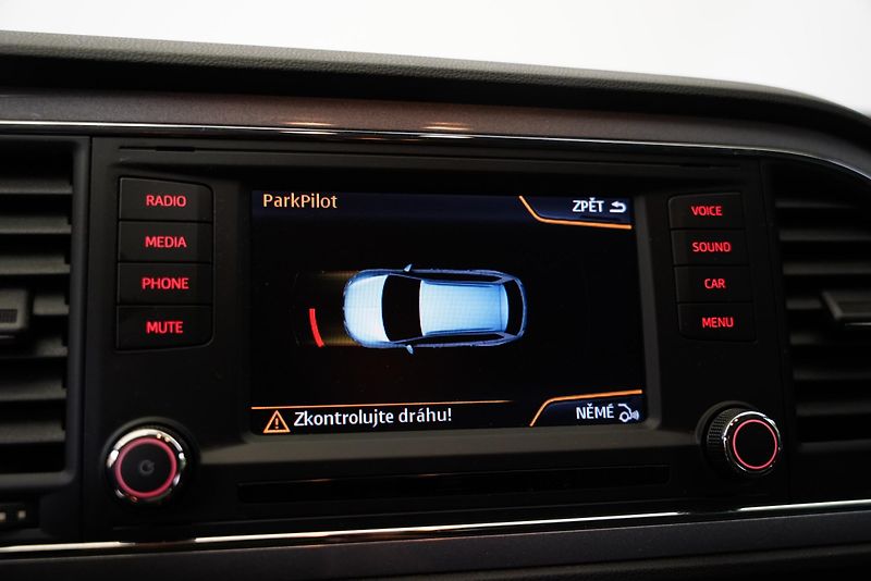 Seat Leon - fotka 19 z 27