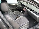 Volkswagen Passat 2.0TSI 206kW RLINE ČR 1.MAJ - náhled 22
