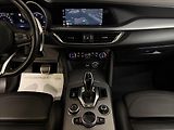 Alfa Romeo Stelvio VELOCE 154kW Q4 H&K LED R21 - náhled 18