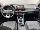 Hyundai i30 (2020) 1.5i, ČR, servis.kniha, AC - náhled 8