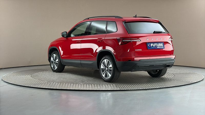 Škoda Karoq 1.5 TSI Ambition - fotka 2 z 25