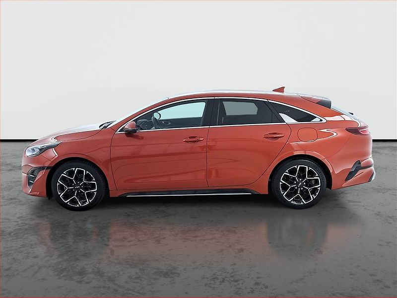 Kia Pro_Ceed (2025) GT Line Plus 1.5 T-GDI - fotka 3 z 20