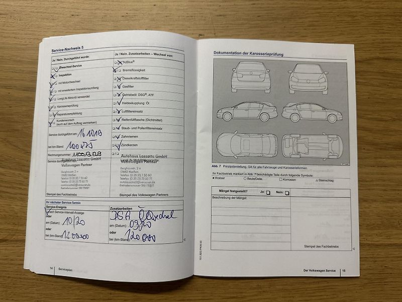 Volkswagen Golf Sportsvan (2014) 2.0 TDI 1. majitel, ser. kniha - fotka 37 z 41