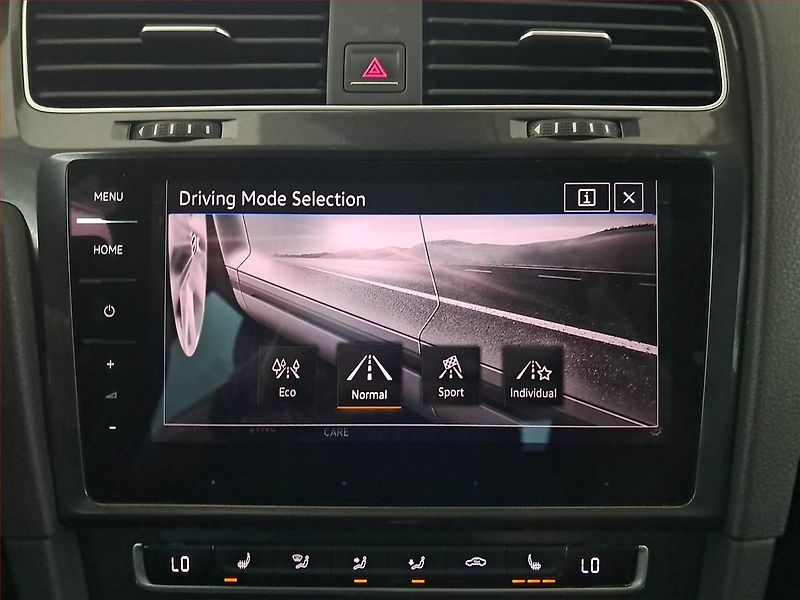 Volkswagen Golf (2017) 2.0 TDI, 4X4, Automat, Navi - fotka 24 z 28